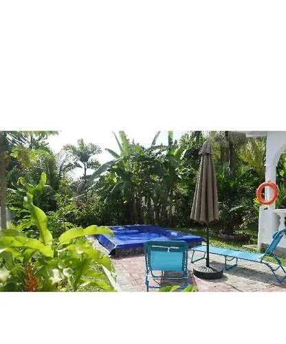 Pensionat Ogumka, Self Catering , Beoliere, Mahe